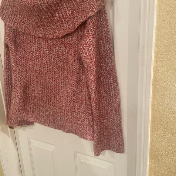 Elie Tahari 100% Cashmere Off Shoulder Sweater - Picture 3 of 6